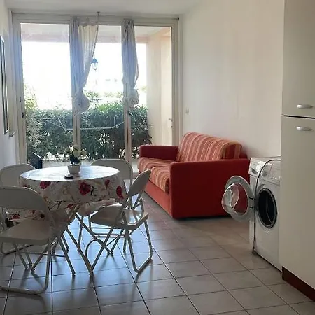 Le Corti Bianche Aparthotel *