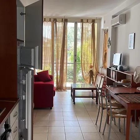 Le Corti Bianche Aparthotel